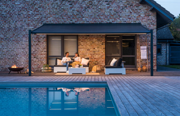 retractable sun shade