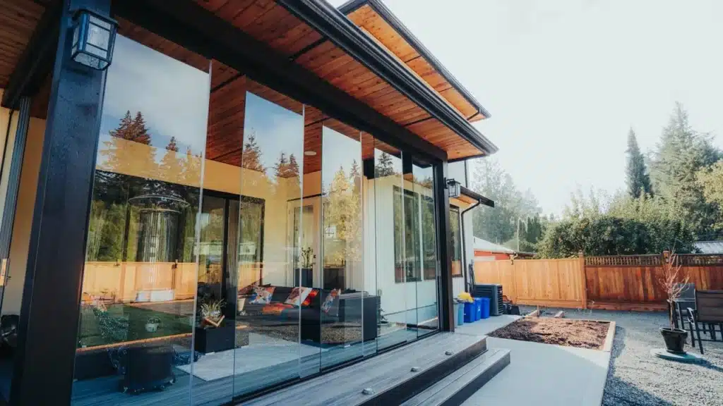 Lumon-Retractable-Sliding-Walls-3-1280x720